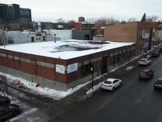 1580 Rue Frontenac, Montréal Ville Marie, QC, H2K 2Y8 comm.