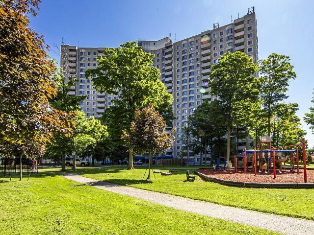 1580 & 1600 Sandhurst Circle 1 Bedroom Apartment for Rent at 1600 Forest Manor, Toronto, ON M1V 2L4 Agincourt
