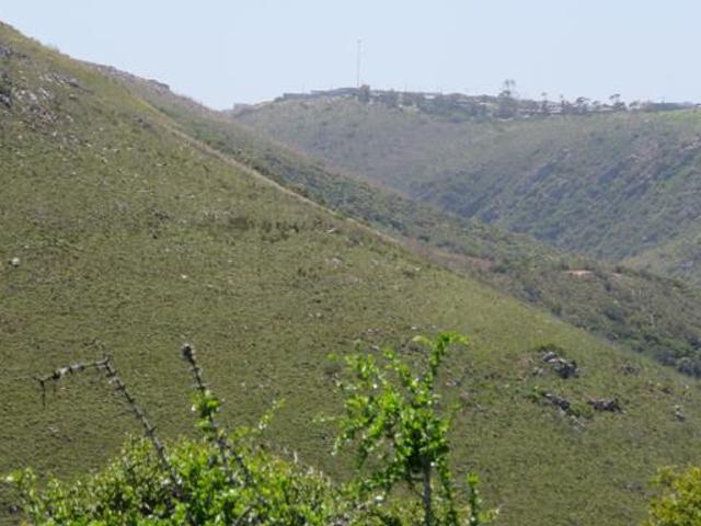 158.6 ha Land available in Parsons Vlei