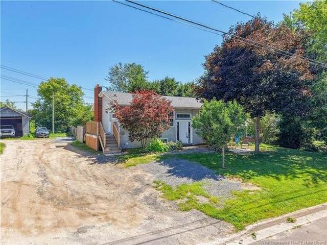 158 Friel St, Fredericton, NB, E3A 2P4 house for sale | Listing ID NB145449 | Royal LePage
