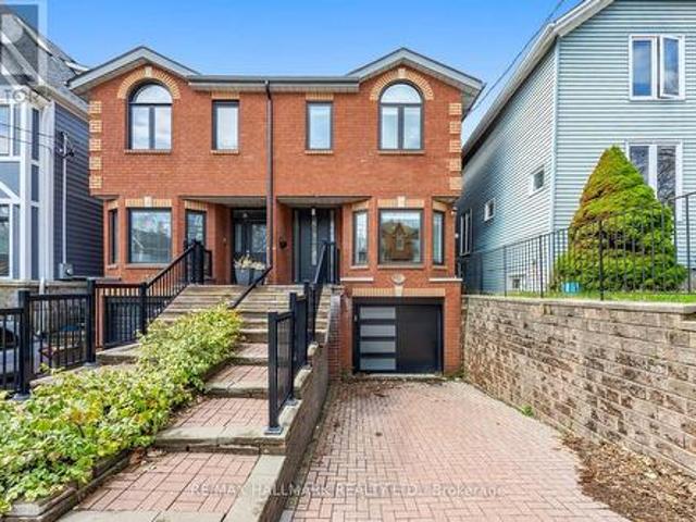 158 Wheeler Avenue, Toronto, ON, M4L 3V4 house for lease | Listing ID E13003 | Royal LePage