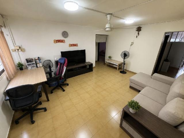158 Tampines Street 12 HDB Apartment For Sale, $688,000, 3 Bed 2 Bath 980 sqft $702.00 psf