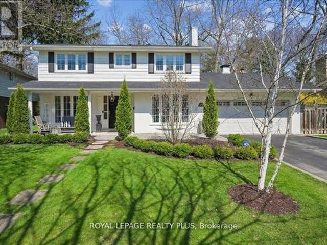 1594 Calumet Place, Mississauga, ON, L5J 3A9 house for sale | Listing ID W13556 | Royal LePage