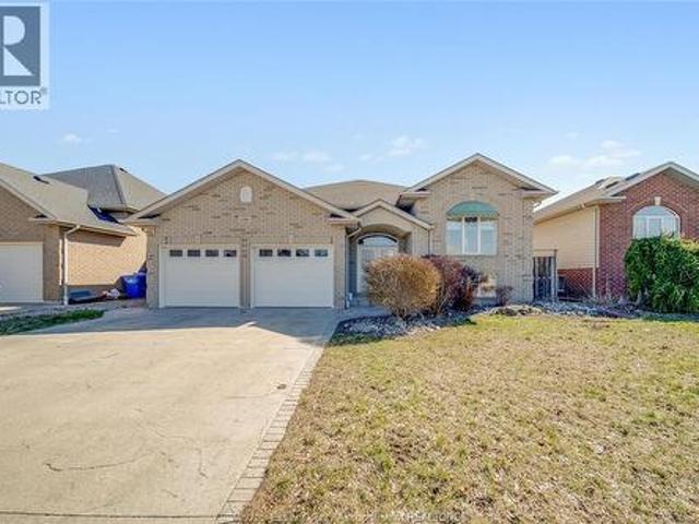 1596 Morningstar Avenue, Windsor, ON, N8P 1P9 house for sale | Listing ID 26006 | Royal LePage