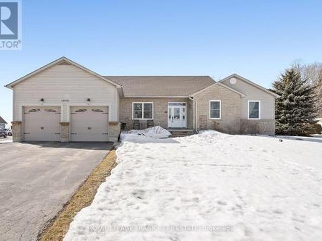 15970 Marsh Hill Road, Scugog Port Perry, ON, L9L 1Y9 Luxury House for sale | Listing ID E12015 | Royal LePage Carriage Trade Luxury Properties