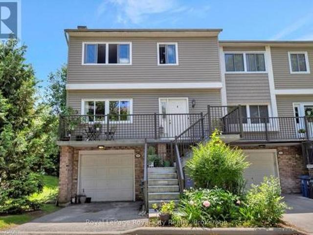 159 295 Water Street, Guelph Dovercliffe Park/Old University, ON, N1G 2X5 townhouse for lease | Listing ID X13175 | Royal LePage