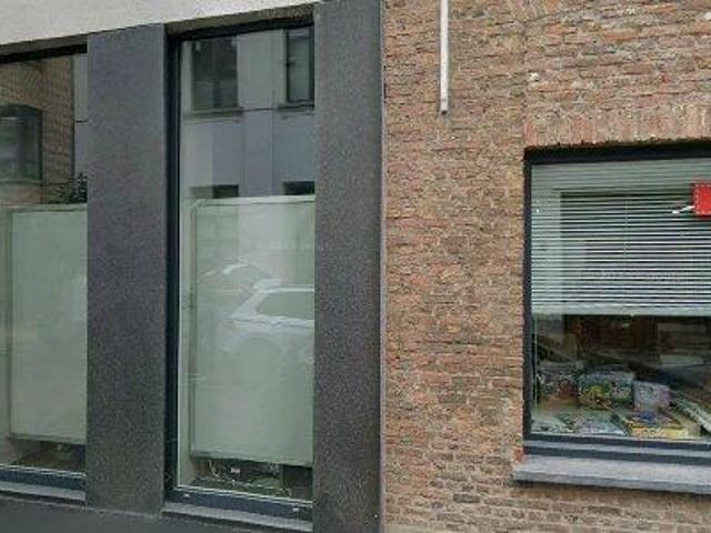 159 m2 apartment for rent in Temse