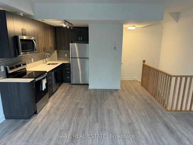 15 4045 Hickory Drive, Mississauga | 2Beds/3Bath, Townhouse, $2,899/mo | Condos. Ca