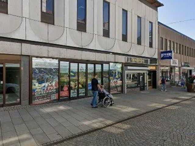 15 70 m2 kontor uthyres i Uddevalla