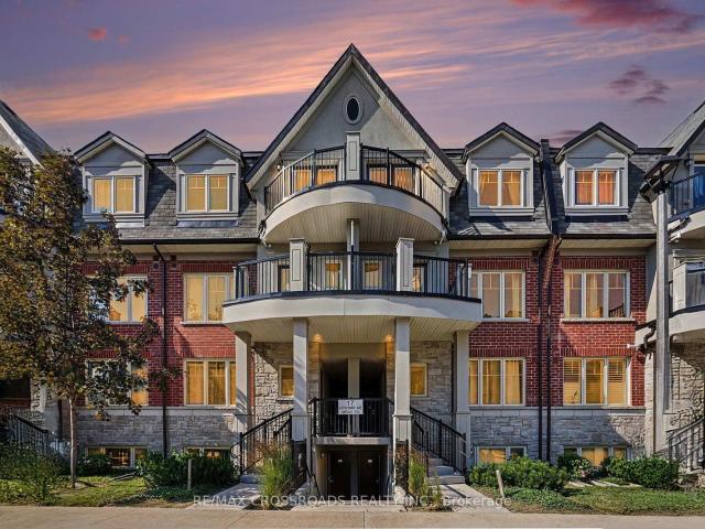 15 17 Eaton Park Lane, Toronto | 2+1Beds/3Bath, Townhouse, $2,900/mo | Condos. Ca