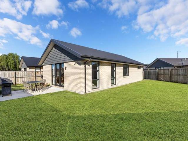 15 & 17 Rolleston Drive, Rolleston, Selwyn