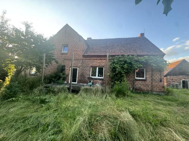 15 150 m², Pobiel