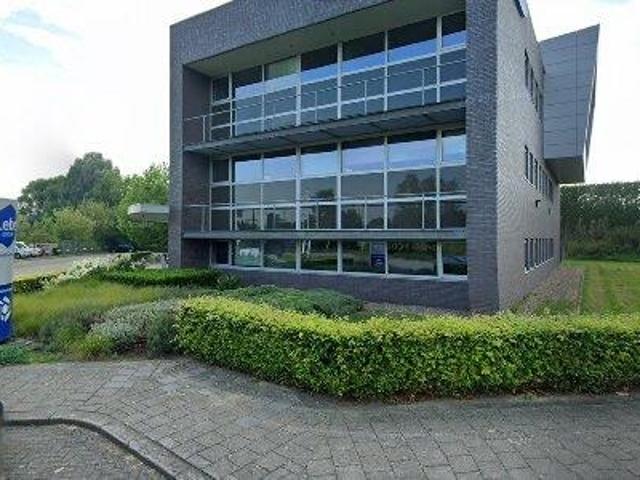 15 1616 m2 office space for rent in Roermond