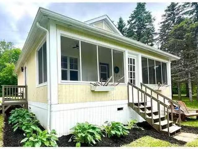 15 23 Acadie, Bouctouche, NB, E4S 2T6 house for sale Listin.