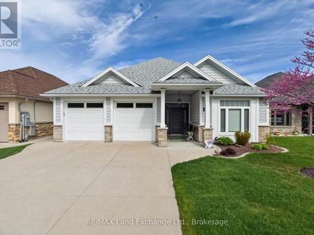 15 221 Carloway Trail, Huron Kinloss, ON, N2Z 0A4 condo for sale | Listing ID X13224 | Royal LePage