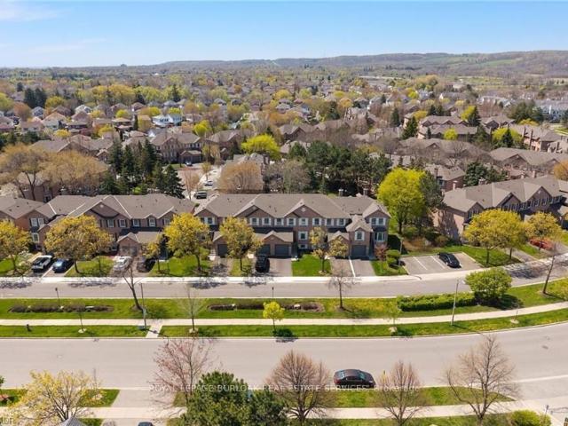 15 2935 Headon Forest Drive, Burlington | Sold, W13154 | Condos. Ca