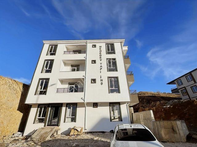 15 Temmuz Mah.de Güney Cephe Parka Yakın Satılık 2+0 Daire
