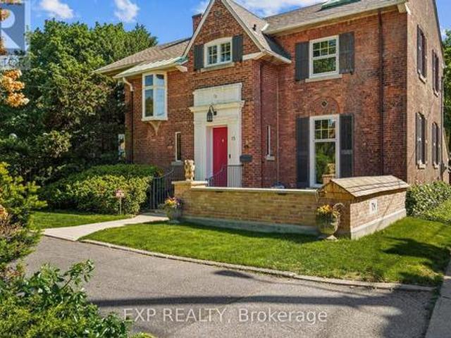 15 Trafalgar Street, St. Catharines Downtown, ON, L2R 3L9 house for sale | Listing ID X13237 | Royal LePage