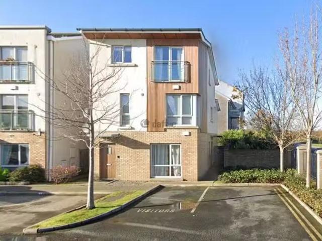 15 Waterside Way, Waterside, Malahide, Co. Dublin is for rent