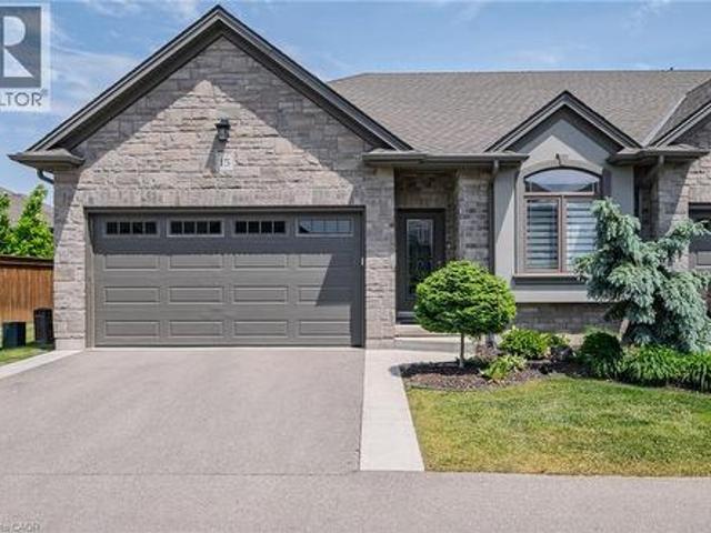15 Winterberry Lane, Waterford, ON, N0E 1Y0 townhouse for sale | Listing ID 40854 | Royal LePage