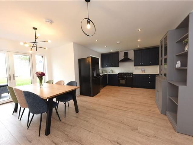 15 Woods Way, Harbour Heights, Passage West, Cork Michael Pigott Auctioneer & Valuer 4916 MyHome. Ie Residential