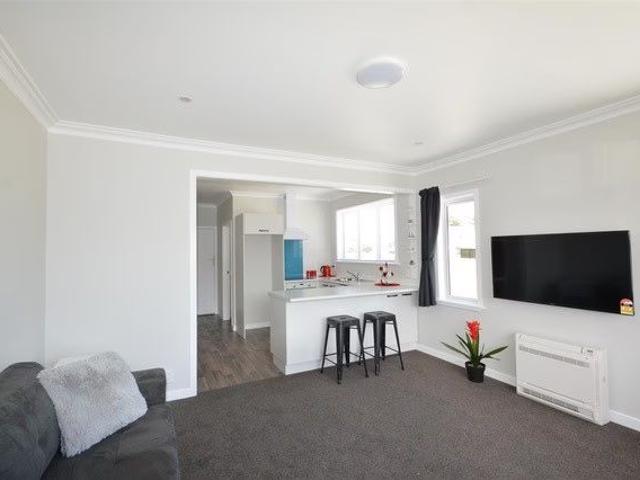 15 Worcester Street, Levin