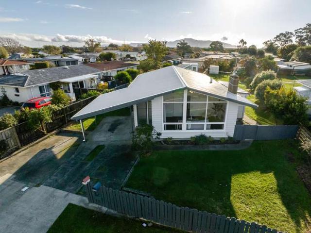 15 Arawhata Road, Paraparaumu, Kapiti Coast