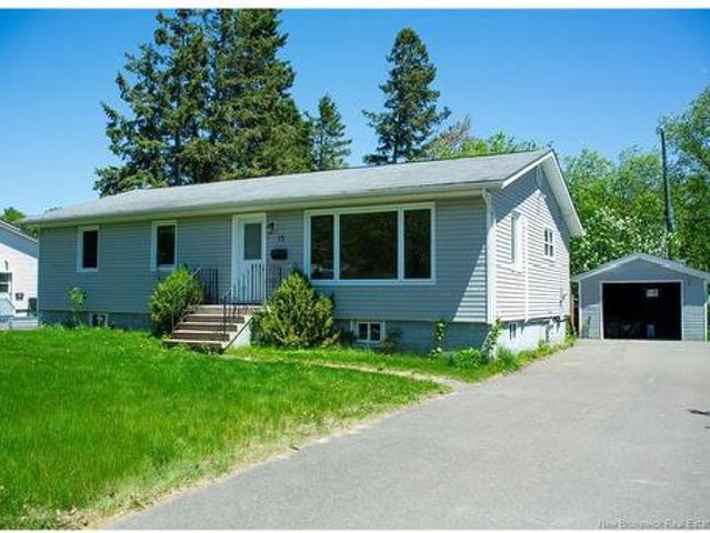 15 Bailey Ave, Fredericton, NB, E3A 1H3 house for sale | Listing ID NB139989 | Royal LePage