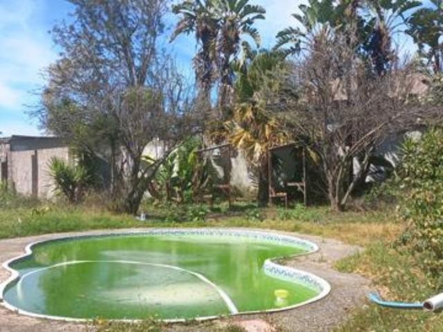 15 Bedroom House in Mthatha