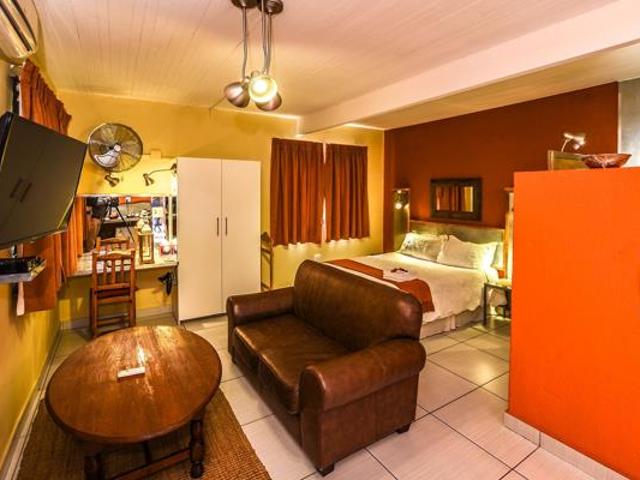 15 Bedroom House in West Acres