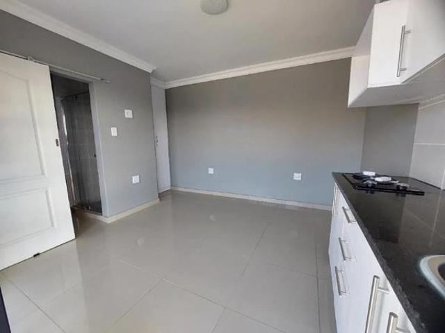 15 Bedroom House in Westonaria