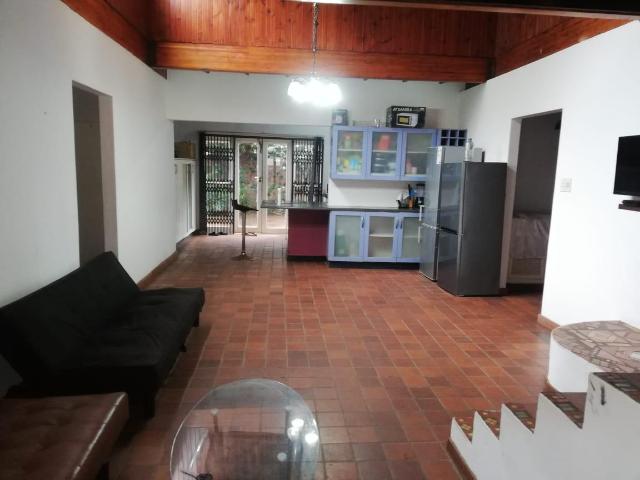 15 Bedroom House in Westridge