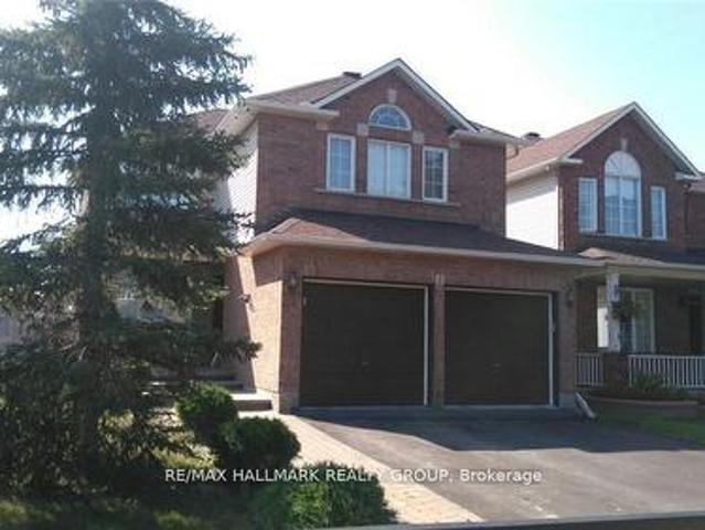 15 Bondar Way, Ottawa, ON, K1T 4A9 house for lease | Listing ID X13499 | Royal LePage