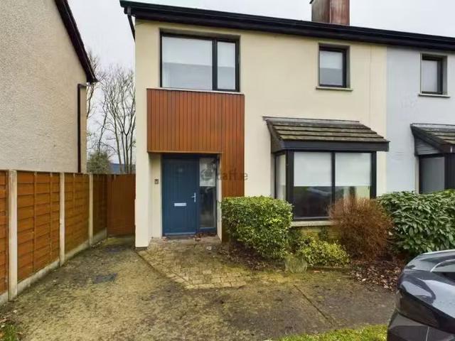 15 Brookhurst, Castle Oaks, Carlow Town, Co. Carlow is for rent