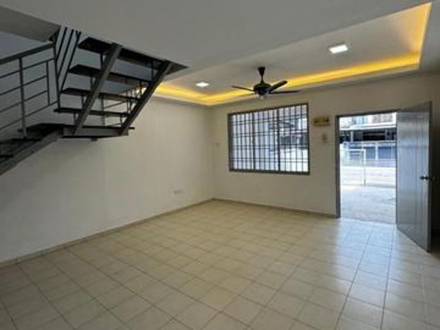 15 CAMAR 13 TAMAN SCIENTEX Double Storey Terrace