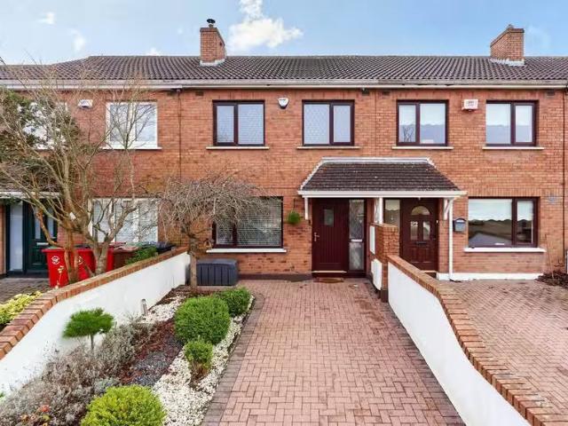 15 Castleknock Vale, Laurel Lodge, Castleknock, Dublin 15 is f.