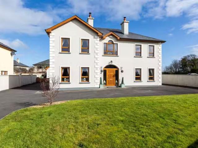 15 Corrigeene, Ballinaboola, Newbawn, Co. Wexford