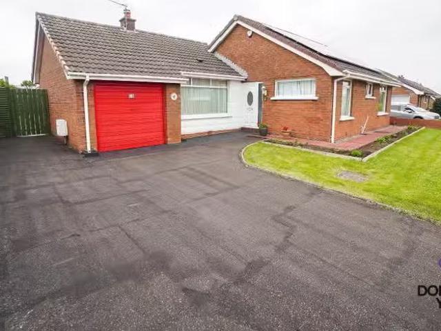 15 Craigowen Road