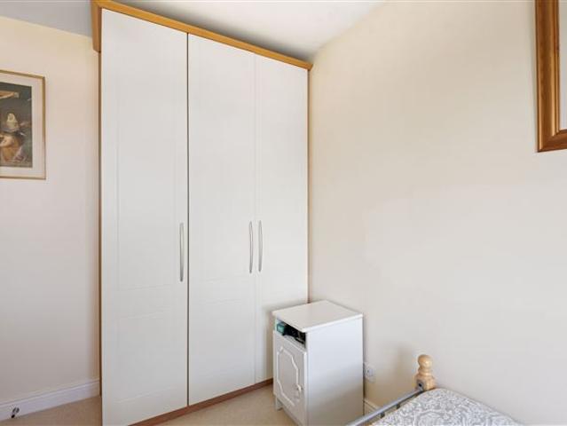 15 Cruagh Avenue, Stepaside, Dublin 18 Mark Kelly & Associates 4929 MyHome. Ie Residential