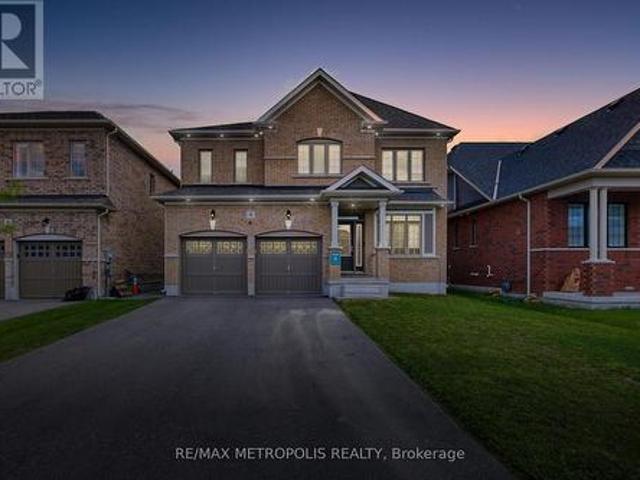 15 Douglas Kemp Crescent, Clarington, ON, L1C 7E3 house for sale | Listing ID E13533 | Royal LePage