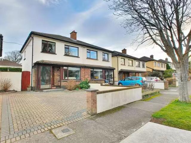 15 Eaton Wood Court, Shankill, Dublin 18, D18YD85 is for sale