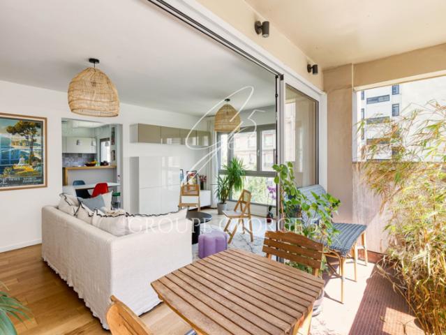 15 eme Nord Proche 6eme et Montparnasse Beau 5 pièces