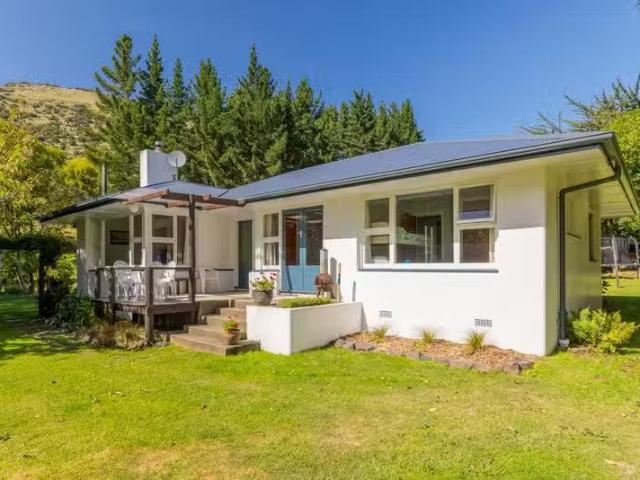 15 Factory Road, Little Akaloa, NZ House for Sale