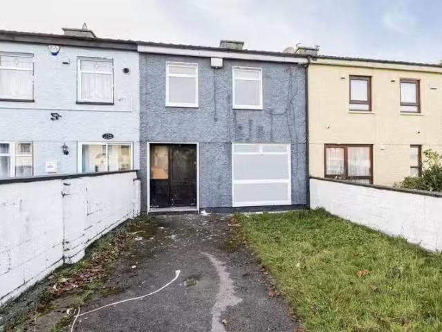 15 Ferrycarrig Park, Coolock, Dublin 17 is for sale
