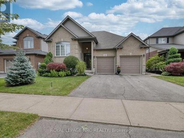 15 Fisher Drive, Niagara On The Lake Virgil, ON, L0S 1T0 house for sale | Listing ID X13559 | Royal LePage