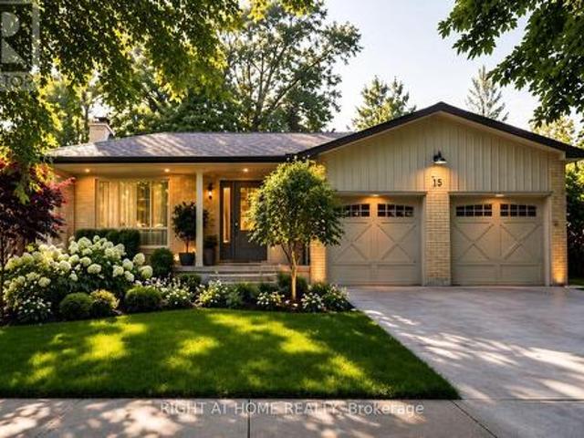 15 Foursome Crescent, Toronto, ON, M2P 1W1 house for sale | Listing ID C13028 | Royal LePage