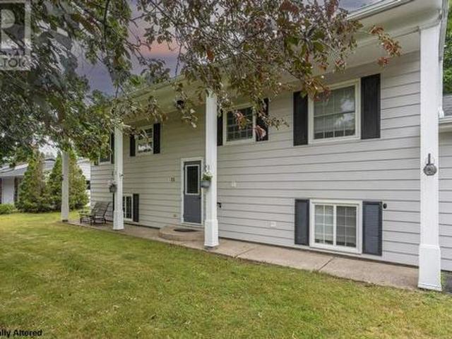 15 Fowler Court, New Minas, NS, B4N 3J1 house for sale | Listing ID 202617 | Royal LePage