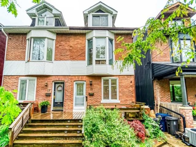15 Galt Avenue, Toronto, ON, M4M 2Z2 house for lease | Listing ID E13173 | Royal LePage