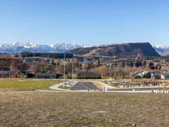 15 Glenbrae Crescent, Wanaka