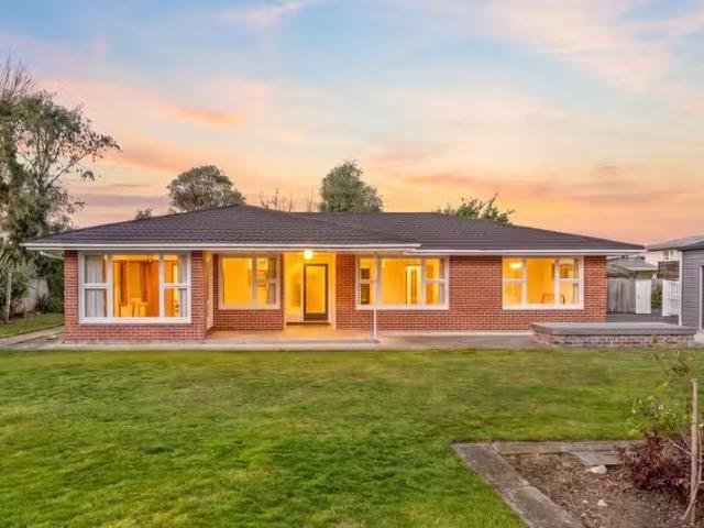 15 Hampton Place, Ilam, NZ 8041 House for Sale